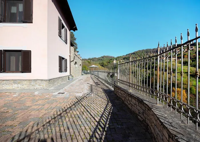 Baia Di Campo * Campomorone